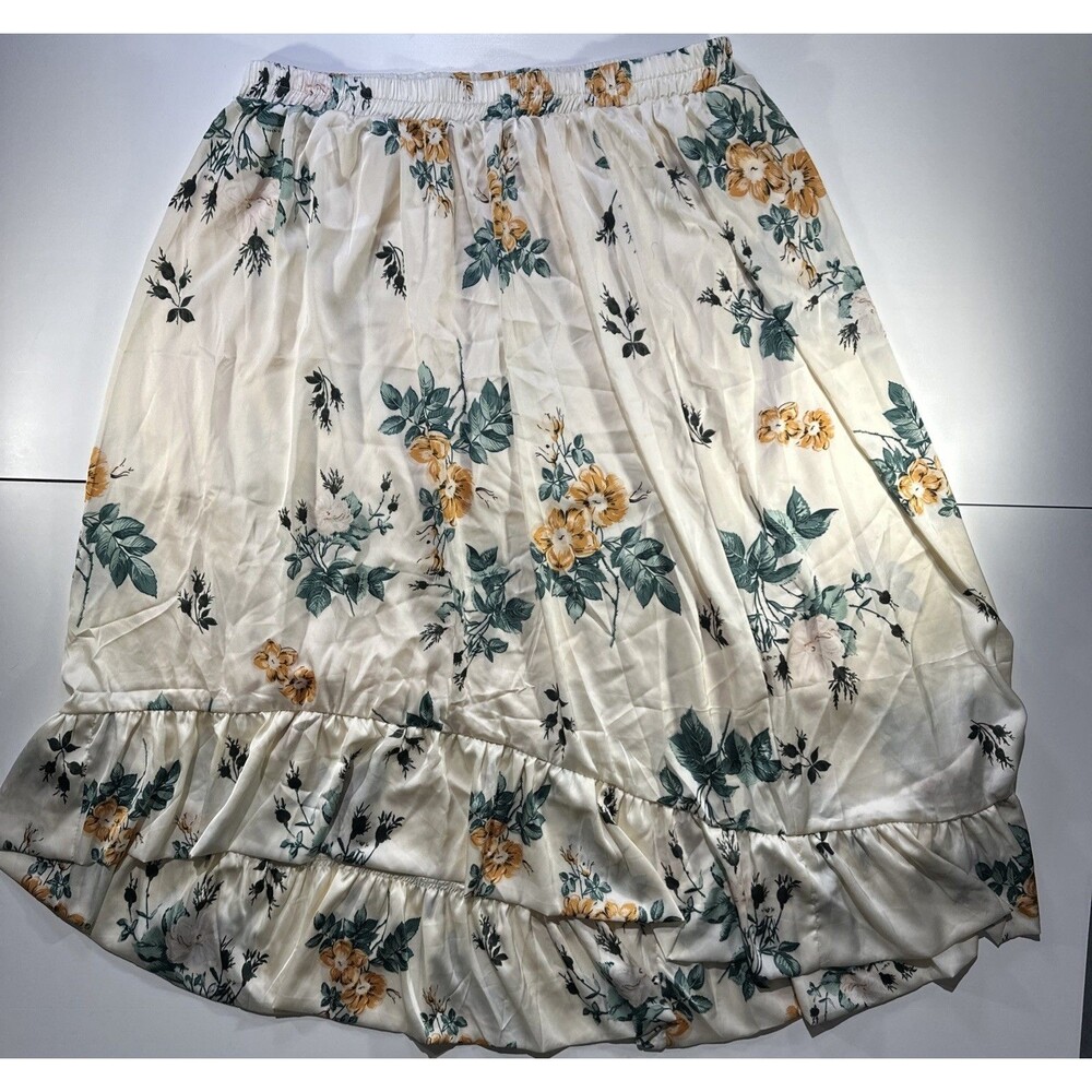 Hayden Los Angeles Women’s Floral Line Skirt White Cream 2XL